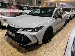 تويوتا أفالون